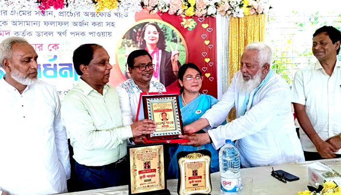 ডাবল স্বর্ণপদকপ্রাপ্ত সোনিয়াকে নবীনগরে নাগরিক সংবর্ধনা