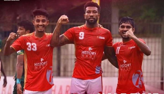 সুতোয় ঢিল দেয়নি বসুন্ধরা