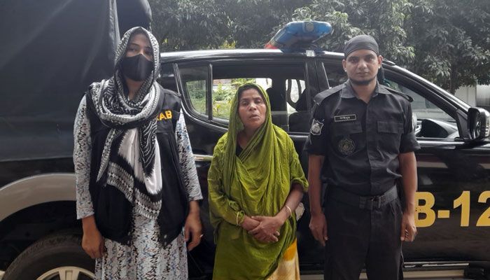 বগুড়ায় যুবক খুনের ঘটনায় নারী গ্রেপ্তার