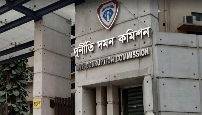 ৩৬ লাখ টাকা আত্মসাতের অভিযোগে অফিস সহকারীর বিরুদ্ধে মামলা