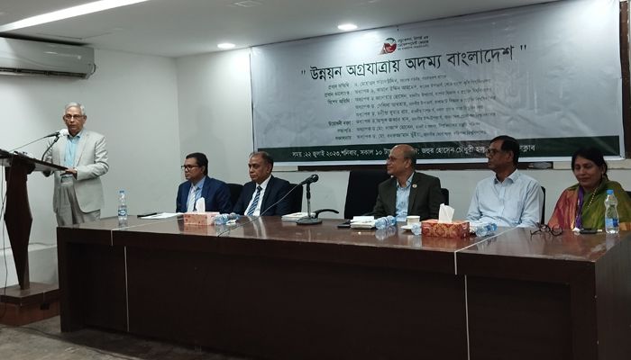 ‘গণতন্ত্র চাপিয়ে দিলে বাংলাদেশ লিবিয়া-আফগানের মতো হবে’