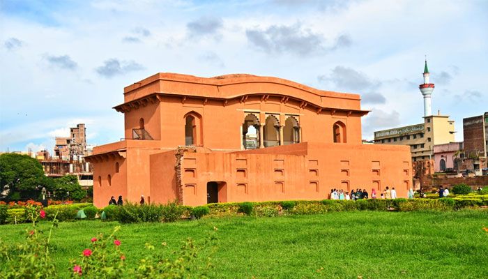 আদিরূপে হাম্মামখানা