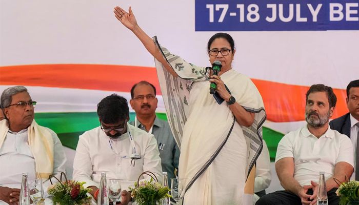 বিজেপিবিরোধী জোটের নতুন নামকরণ মমতার