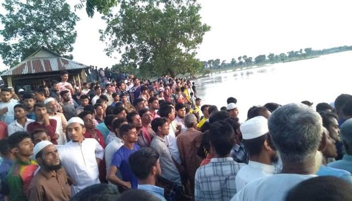কংস নদে নৌকাডুবি : নিখোঁজ দুজনের মরদেহ উদ্ধার