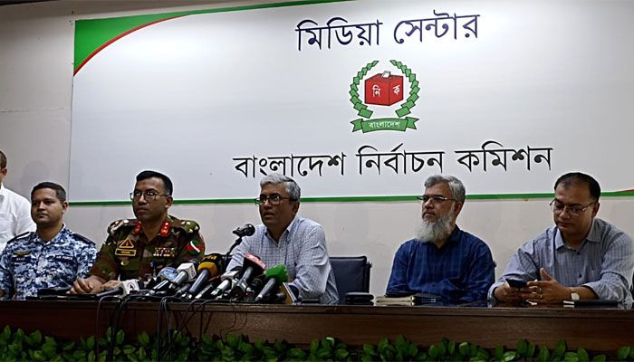 ‘এনআইডি সার্ভার সুরক্ষিত, তথ্য ফাঁসের সুযোগ নেই’