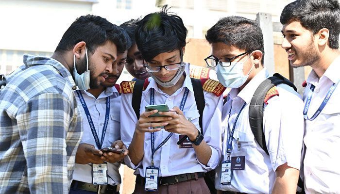 এসএসসির ফল জানা যাচ্ছে যেভাবে