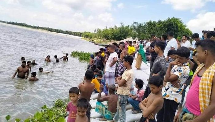 মহানন্দায় ডুবে শিক্ষার্থীর মৃত্যু