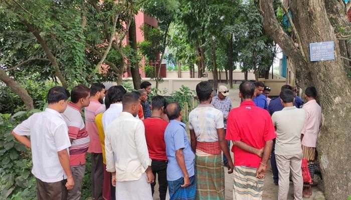 শাহজাদপুরে অজ্ঞাতপরিচয় বৃদ্ধের মরদেহ উদ্ধার