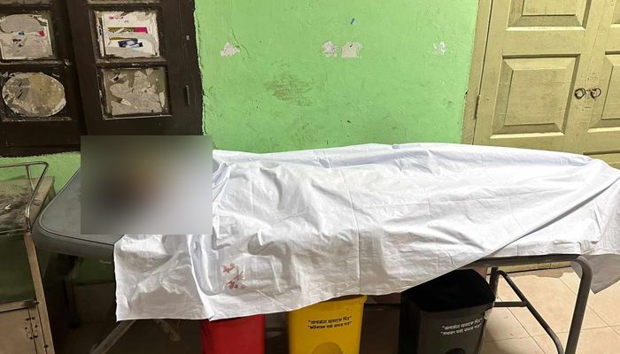 বোনকে উত্ত্যক্তের প্রতিবাদ করায় ভাইকে ছুরিকাঘাতে হত্যা