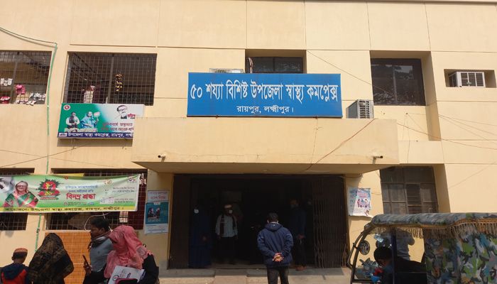 দুই চিকিৎসক কাগজে আছেন, কর্মস্থলে নেই ৮ বছর