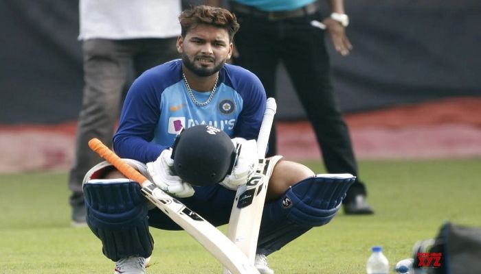 ঘণ্টায় ১৪০ কি.মি গতির বল খেলে প্রস্তুত হচ্ছেন পান্ত