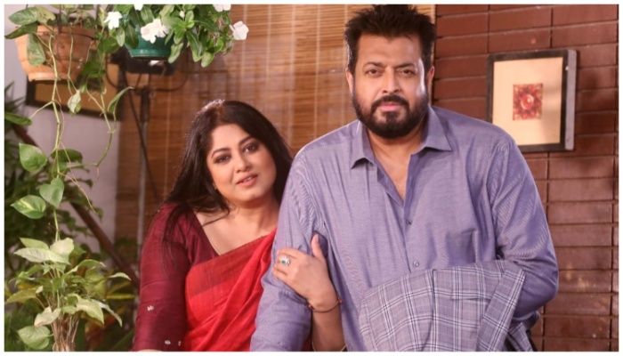 সানী-মৌসুমী দম্পতির ২৮ বছর