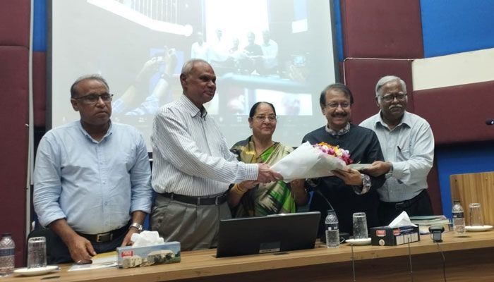 বঙ্গবন্ধু ছিলেন জনতা ও রাজনীতির কবি : কামাল চৌধুরী 
