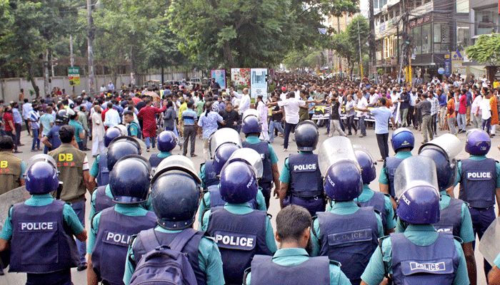কতজন মানুষের বেশি করে ডিম কেনার সামর্থ্য আছে