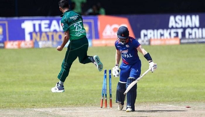 নেপালের বিপক্ষে ব্যাটিংয়ে পাকিস্তান