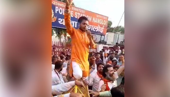 দিল্লিতে পুলিশ ও সিসিটিভি বাড়াতে সুপ্রিম কোর্টের নির্দেশ