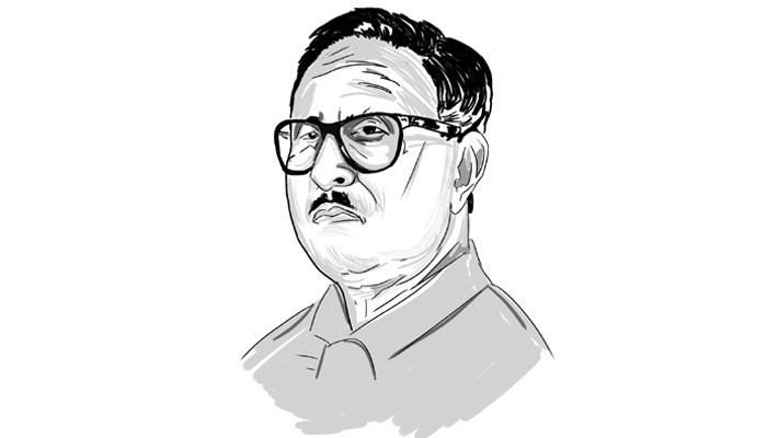 স্বমহিমায় দীপ্যমান
