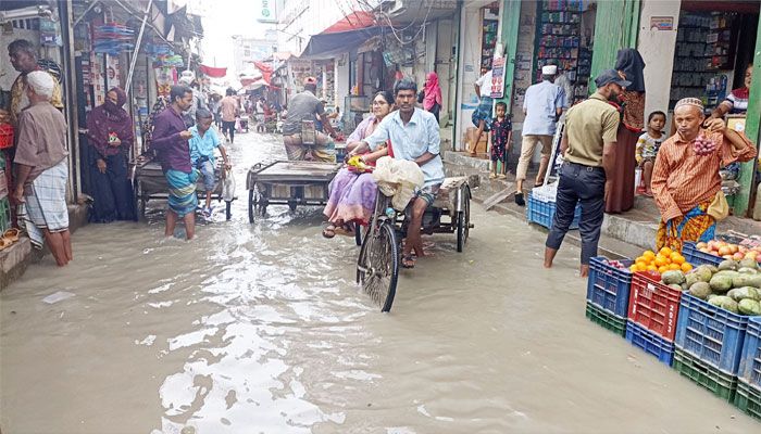 মোরেলগঞ্জে জোয়ারের পানিতে ৩০ গ্রাম প্লাবিত