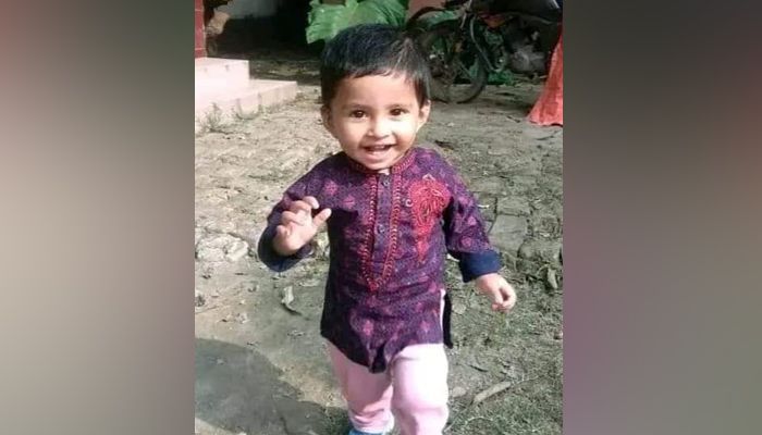 বাবার পায়ের ধাক্কায় ভেসে উঠল শিশুর মরদেহ