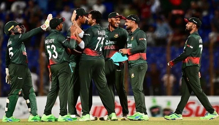 রবিবার দেশ ছাড়বেন সাকিবরা
