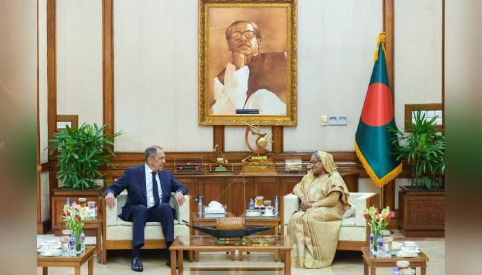 প্রধানমন্ত্রীর সঙ্গে রাশিয়ার পররাষ্ট্রমন্ত্রী ল্যাভরভের সাক্ষাৎ