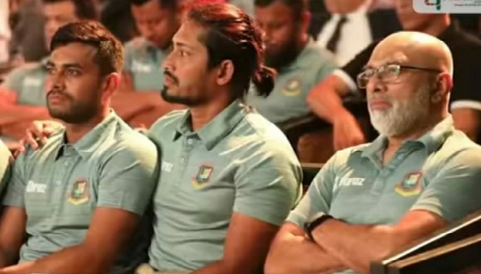 পিসিবির নৈশভোজে সাকিবরা