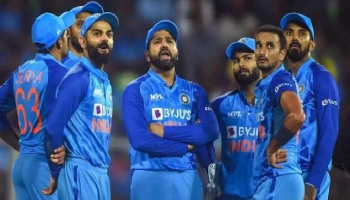 দ্বিতীয় দল হিসেবে তিন ফরম্যাটের চূড়ায় ভারত