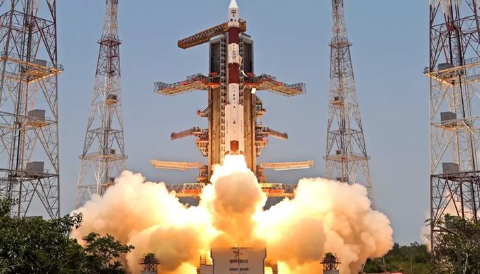 সূর্যের উদ্দেশে রওনা দিল ভারতের আদিত্য-এল ১