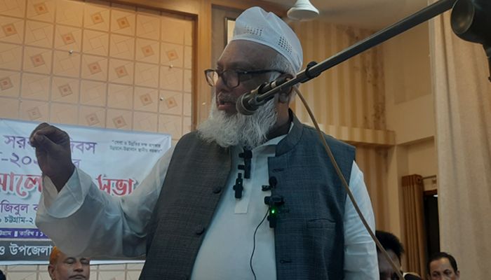 আওয়ামী লীগে হায়েনা ও শকুনের দল আছে