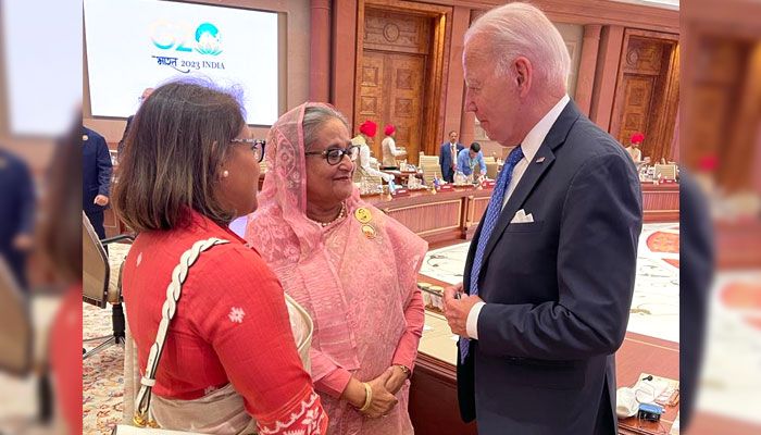 বাইডেনের সেলফিতে প্রধানমন্ত্রী