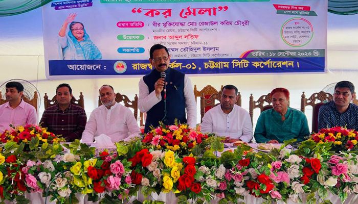 খাল দখল করে স্থাপনা নির্মাণ করলে ভেঙে দেওয়া হবে