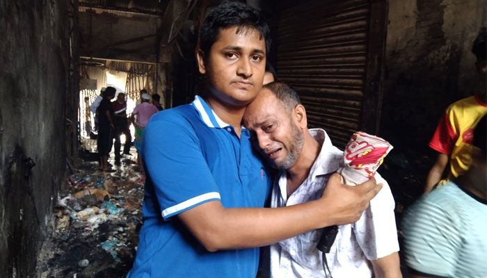‘এখন আমি পথের ভিখারি, কীভাবে ঋণ শোধ করব’