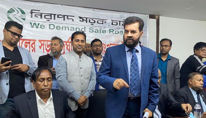 সড়ক নিরাপদ করতে সরকারের আন্তরিকতা নিয়ে প্রশ্ন ইলিয়াস কাঞ্চনের