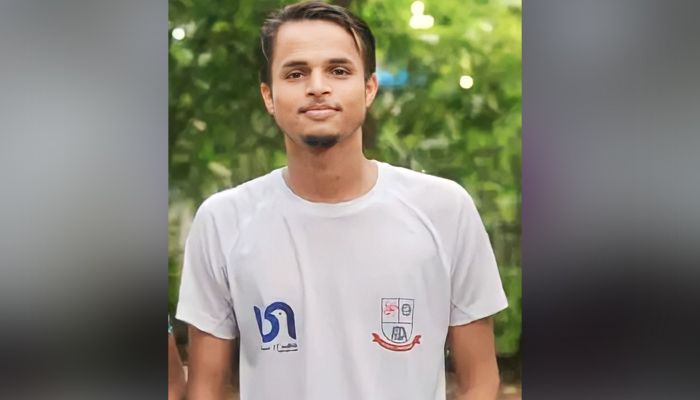 জবির বহিরাগত সেই ছাত্রলীগ নেতাকে অব্যাহতি 