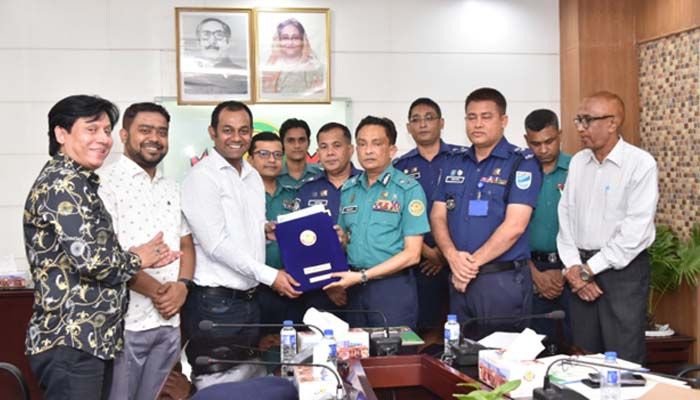 পুলিশ অফিসার হাউজিং সোসাইটি-২ (পিওএইচএস-২) এর সঙ্গে রিমঝিম গ্রুপের সমঝোতা চুক্তি। প্রবা ফটো