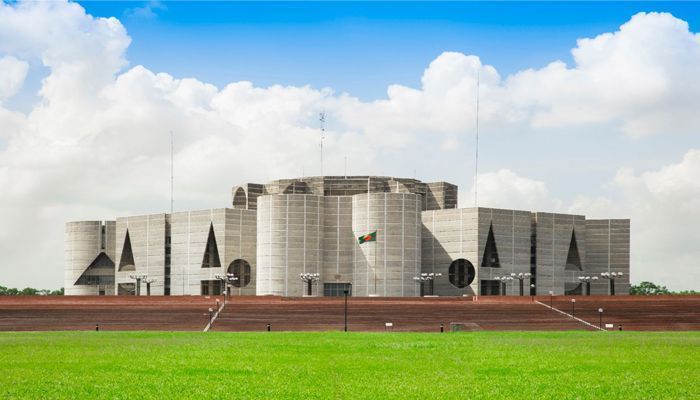 ঔষুধ আইনে অন্তর্ভুক্ত হলো কসমেটিকস