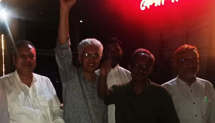 অধিকারের আদিলুর-নাসির কারামুক্ত