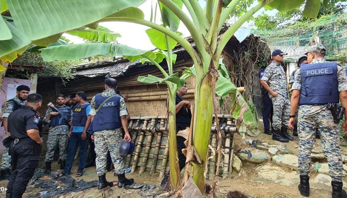 অপরাধ নিয়ন্ত্রণে রোহিঙ্গা ক্যাম্পে যৌথ  অভিযান জোরদার