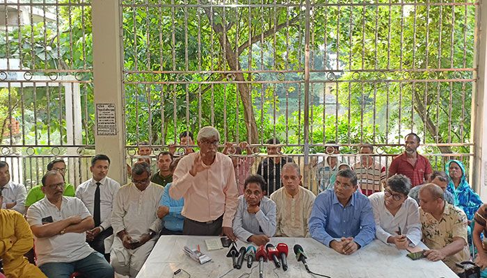 জড়িতদের গ্রেপ্তার করুন, না হলে জোরালো কর্মসূচি