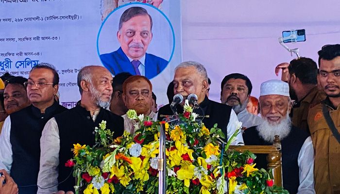 যদি কেউ গরিব দেখতে চায় তাকে জাদুঘরে যেতে হবে : স্বরাষ্ট্রমন্ত্রী