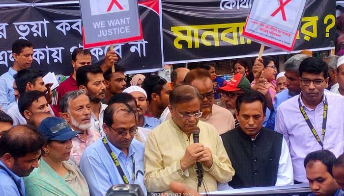 যারা গণতন্ত্র শিক্ষা দিতে চান তাদের দেশেই গণতন্ত্র নেই : তথ্যমন্ত্রী