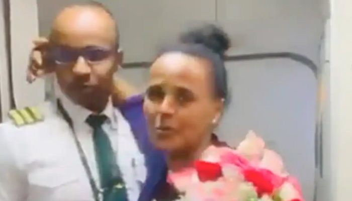 পাইলট হলেন গৃহকর্মীর ছেলে