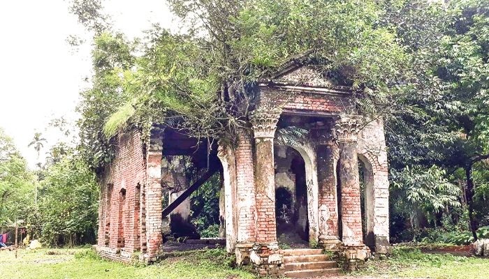 অস্তিত্ব সংকটে পাবলিক লাইব্রেরি