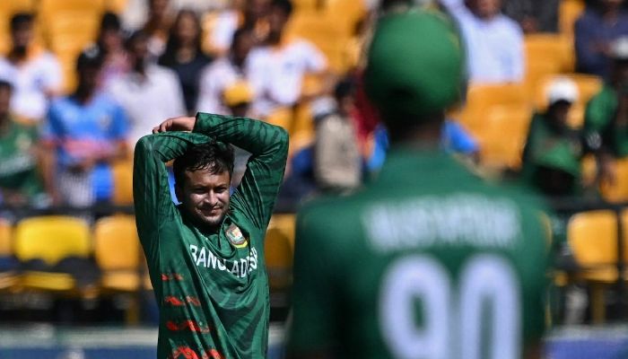 অসম লড়াইয়ের নেপথ্যে