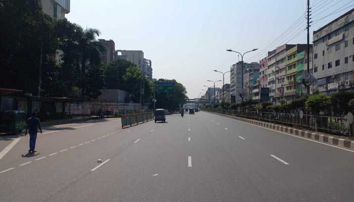 ঢাকার সঙ্গে সারা দেশের বাস চলাচল বন্ধ