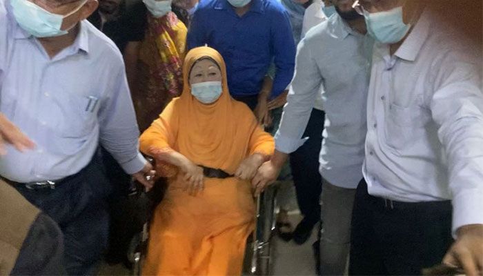 আবারও সিসিইউতে খালেদা জিয়া