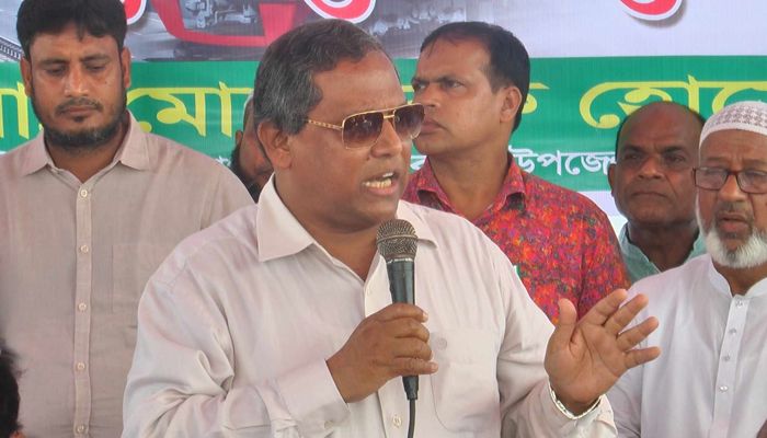 বিএনপি-জামায়াতের আলটিমেটাম রাজপথে প্রতিহত করা হবে : মির্জা আজম