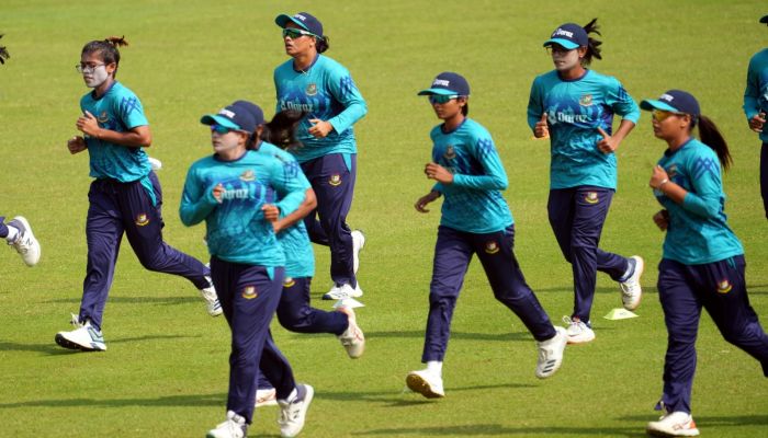 জ্যোতিদের চোখ সিরিজে