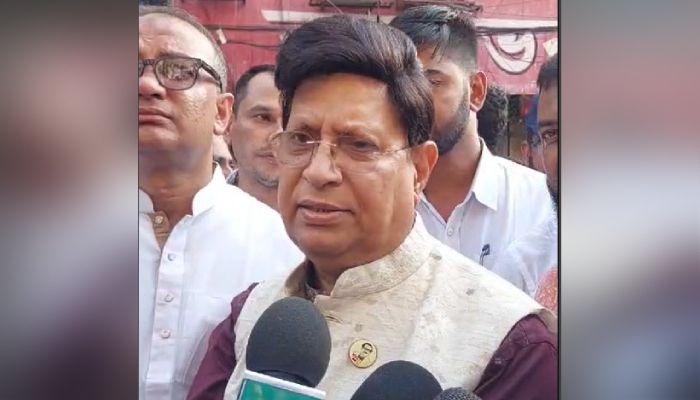 নির্বাচন বানচালের চেষ্টাকারীদের শিক্ষা দেব : পররাষ্ট্রমন্ত্রী