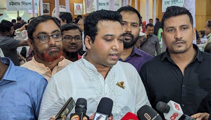 মনোনয়ন ফরম নিলেন ছাত্রলীগের সাবেক সাধারণ সম্পাদক রাব্বানী